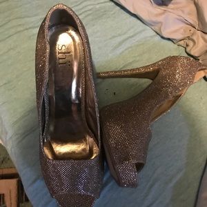 Shi by Journey heels